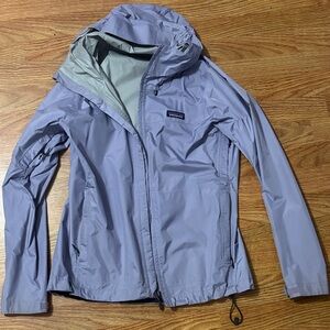 Patagonia Women's Light Purple Rain Jacket